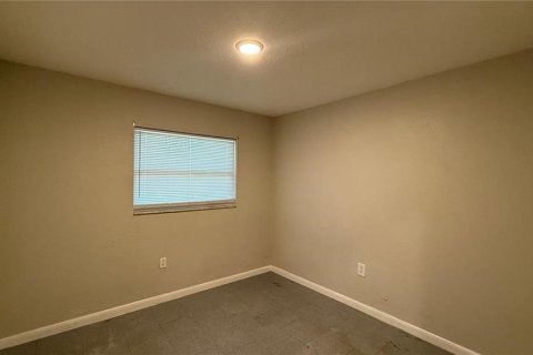 Appartement à louer à Wildwood, Floride: 2 chambres, 69.68 m2 № 2396446 - photo 6