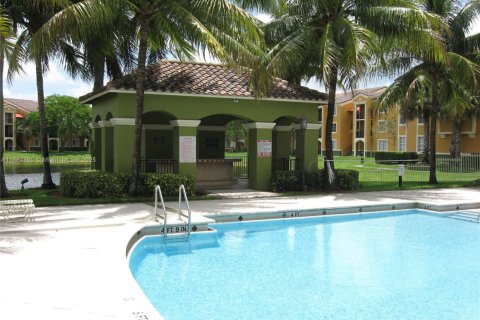 Снять в аренду кондоминиум в Мирамар, Флорида 2 спальни, 106.84м2, № 1948626 - фото 24