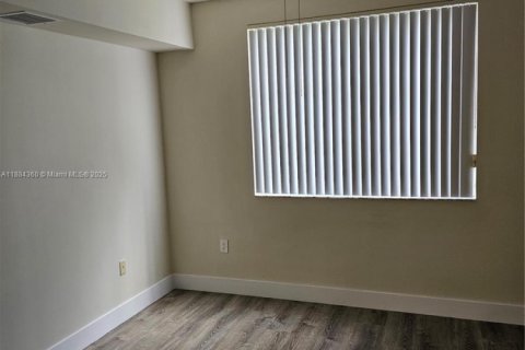 Снять в аренду кондоминиум в Мирамар, Флорида 2 спальни, 106.84м2, № 1948626 - фото 14