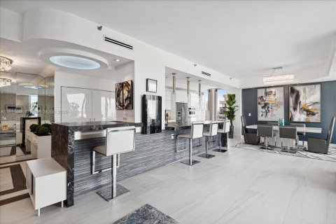 Copropriété à vendre à Aventura, Floride: 2 chambres, 175.31 m2 № 1830525 - photo 6