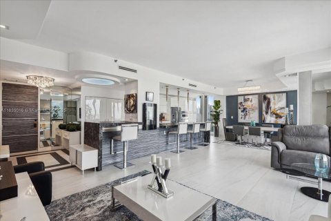 Copropriété à vendre à Aventura, Floride: 2 chambres, 175.31 m2 № 1830525 - photo 4
