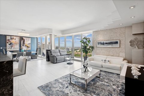 Copropriété à vendre à Aventura, Floride: 2 chambres, 175.31 m2 № 1830525 - photo 2