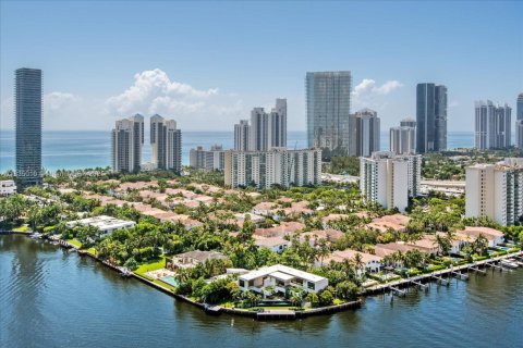 Copropriété à vendre à Aventura, Floride: 2 chambres, 175.31 m2 № 1830525 - photo 25