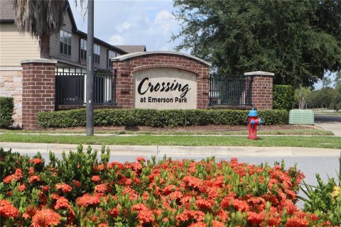 Купить таунхаус в Апопка, Флорида 4 комнаты, 146.41м2, № 1869115 - фото 2