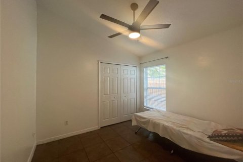 House in Orlando, Florida 3 bedrooms, 102.01 sq.m. № 1919223 - photo 11