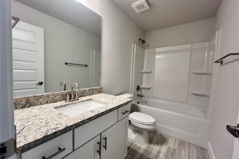 Casa en venta en Summerfield, Florida, 4 dormitorios, 235.69 m2 № 1915126 - foto 18