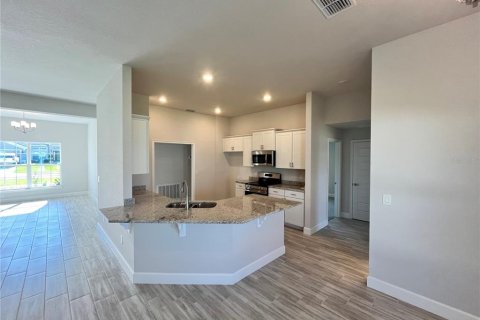 Casa en venta en Summerfield, Florida, 4 dormitorios, 235.69 m2 № 1915126 - foto 11