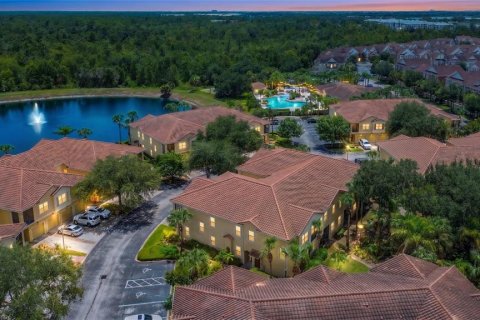 Copropriété à vendre à Kissimmee, Floride: 3 chambres, 132.57 m2 № 2296983 - photo 2