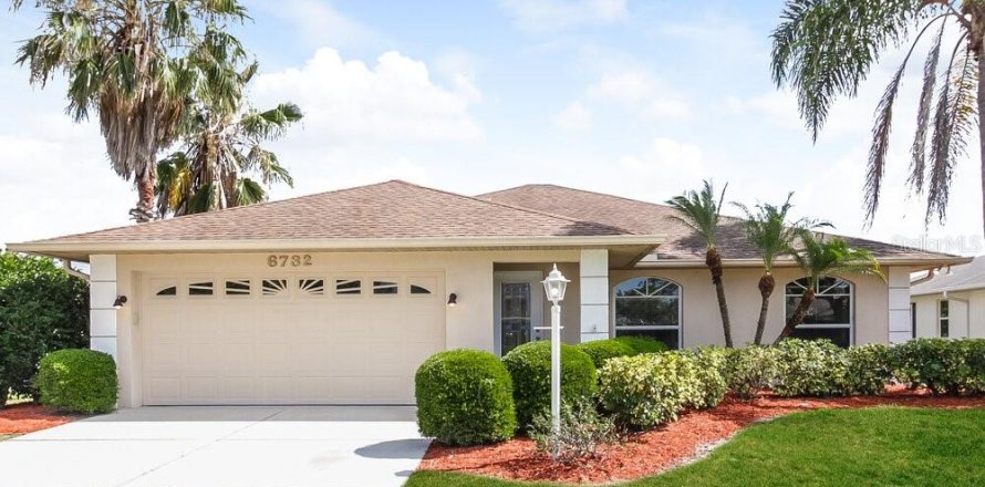 Casa en Bradenton, Florida 3 dormitorios, 140.1 m2 № 1919811