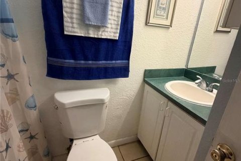 Condominio en venta en Orlando, Florida, 4 dormitorios, 76.18 m2 № 2207694 - foto 7