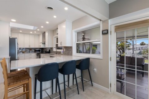 Villa ou maison à vendre à Bradenton, Floride: 3 chambres, 146.14 m2 № 1796079 - photo 14