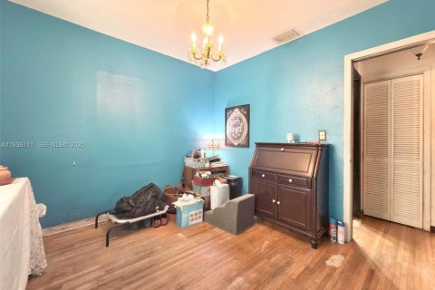 Villa ou maison à vendre à Miami, Floride: 3 chambres, 139.73 m2 № 1994954 - photo 10