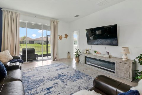 Casa en venta en Wesley Chapel, Florida, 3 dormitorios, 147.44 m2 № 2383555 - foto 8