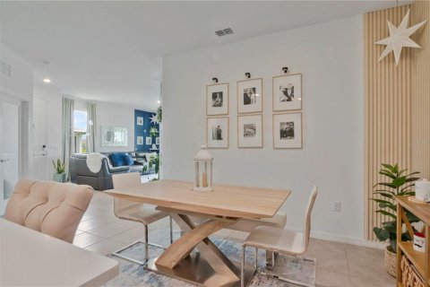 Casa en venta en Wesley Chapel, Florida, 3 dormitorios, 147.44 m2 № 2383555 - foto 16