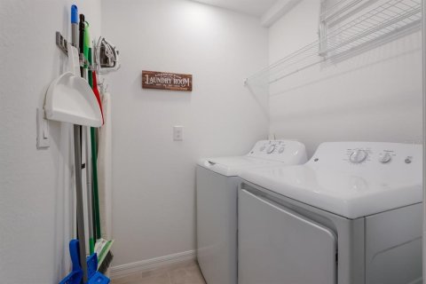 Copropriété à louer à Bradenton, Floride: 2 chambres, 145.76 m2 № 338935 - photo 26