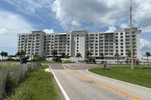 Land in Punta Gorda, Florida № 2231619 - photo 13