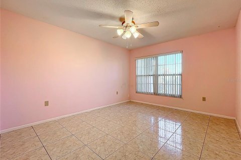 Condo in Casselberry, Florida, 1 bedroom  № 1520878 - photo 23