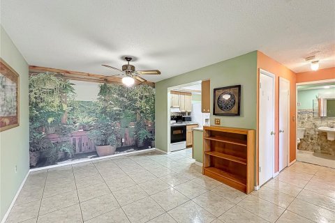 Condo in Casselberry, Florida, 1 bedroom  № 1520878 - photo 12
