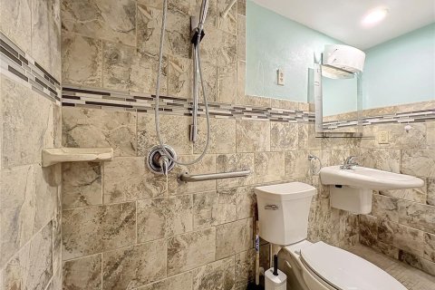Condo in Casselberry, Florida, 1 bedroom  № 1520878 - photo 27