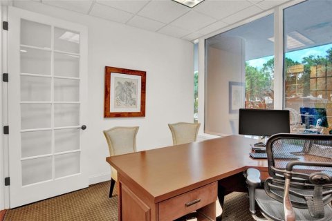 Commercial property in Orlando, Florida 151.15 sq.m. № 2218975 - photo 8