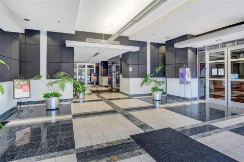 Commercial property in Orlando, Florida 151.15 sq.m. № 2218975 - photo 3