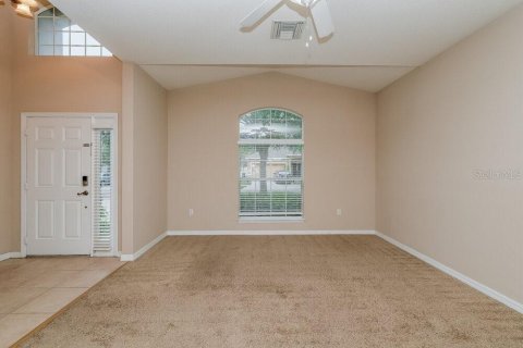 Villa ou maison à louer à New Port Richey, Floride: 4 chambres, 182.83 m2 № 2100443 - photo 6