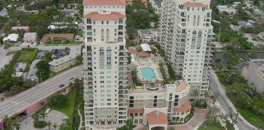 Condo in Fort Lauderdale, Florida, 2 bedrooms № 1216222