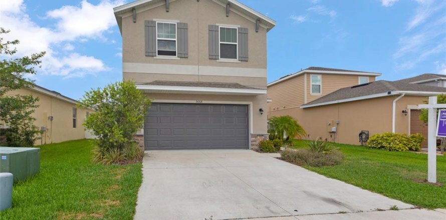 House in Wesley Chapel, Florida 3 bedrooms, 191.29 sq.m. № 1665769