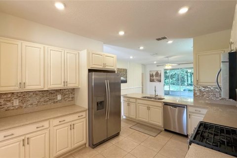 House in Ocala, Florida 2 bedrooms, 139.26 sq.m. № 1789835 - photo 10