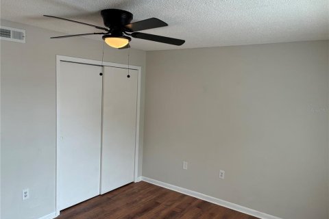 Appartement à louer à Tampa, Floride: 2 chambres, 83.61 m2 № 2308522 - photo 7