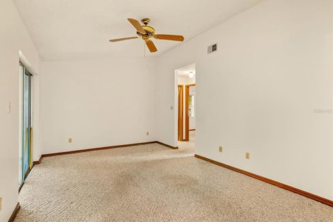 House in Orlando, Florida 3 bedrooms, 151.9 sq.m. № 1789473 - photo 17