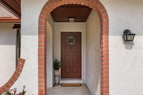 House in Orlando, Florida 3 bedrooms, 151.9 sq.m. № 1789473 - photo 4