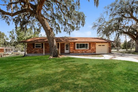 Casa en venta en Leesburg, Florida, 3 dormitorios, 147.71 m2 № 1653898 - foto 1