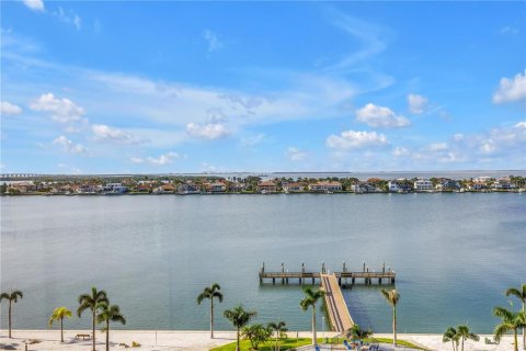 Condominio en venta en Saint Petersburg, Florida, 2 dormitorios, 163.51 m2 № 1852934 - foto 2