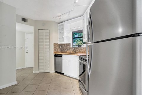 Condominio en venta en Plantation, Florida, 2 dormitorios, 104.05 m2 № 2033336 - foto 8