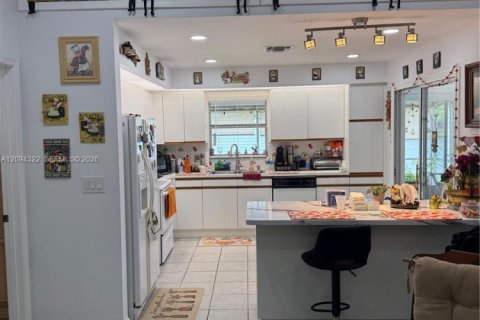 Casa en venta en Homestead, Florida, 2 dormitorios, 109.9 m2 № 2382405 - foto 14