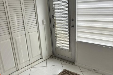 Condominio en alquiler en Boynton Beach, Florida, 1 dormitorio, 58.71 m2 № 1092017 - foto 1