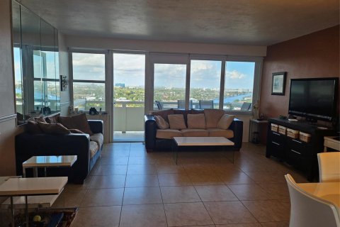 Condominio en venta en Fort Lauderdale, Florida, 1 dormitorio, 74.32 m2 № 2088385 - foto 13