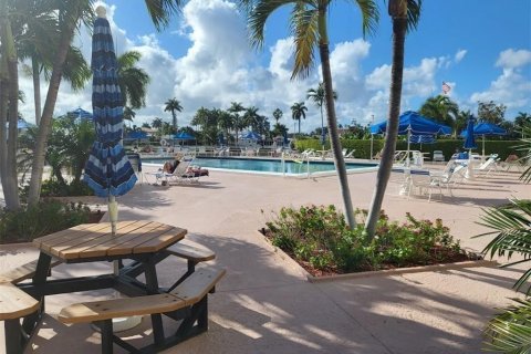 Condominio en venta en Fort Lauderdale, Florida, 1 dormitorio, 74.32 m2 № 2088385 - foto 5