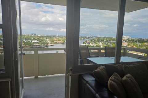 Condominio en venta en Fort Lauderdale, Florida, 1 dormitorio, 74.32 m2 № 2088385 - foto 26