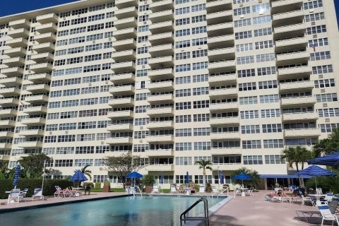 Condominio en venta en Fort Lauderdale, Florida, 1 dormitorio, 74.32 m2 № 2088385 - foto 4