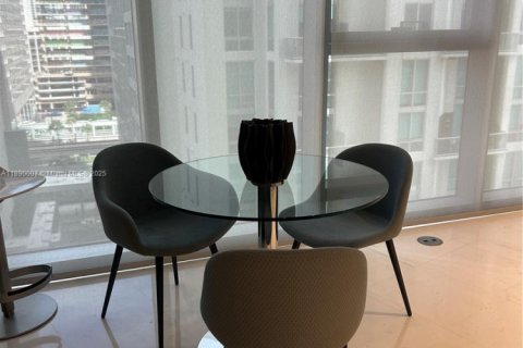 Снять в аренду кондоминиум в Майами, Флорида 1 спальня, 79.25м2, № 1945405 - фото 5