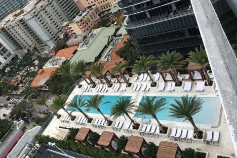 Condo in Miami, Florida, 1 bedroom  № 2052954 - photo 25