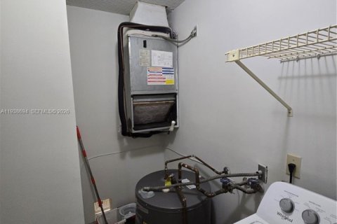 Condo in St. Lucie, Florida, 1 bedroom  № 1998466 - photo 19