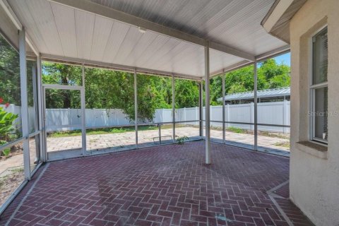 Casa en venta en Fish Hawk, Florida, 4 dormitorios, 190.54 m2 № 1741073 - foto 23
