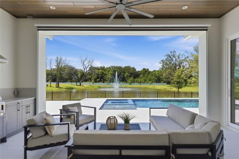 House in Oakland, Florida 5 bedrooms, 411.84 sq.m. № 2216713 - photo 4