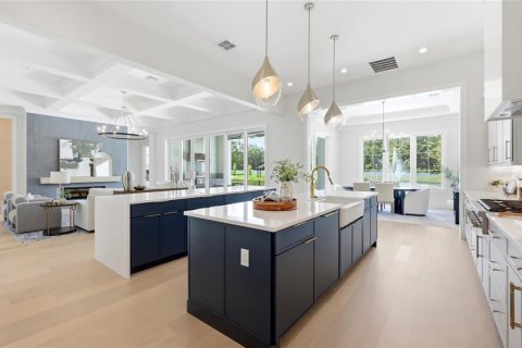 House in Oakland, Florida 5 bedrooms, 411.84 sq.m. № 2216713 - photo 9