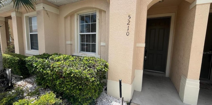 Touwnhouse à Kissimmee, Floride 3 chambres, 110.27 m2 № 1894174