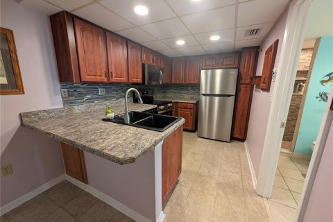 Copropriété à vendre à Port Charlotte, Floride: 1 chambre, 58.9 m2 № 2210629 - photo 19