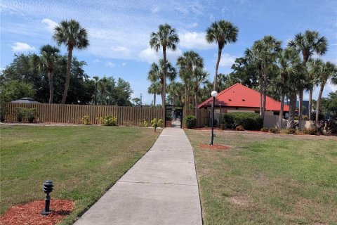 Copropriété à vendre à Port Charlotte, Floride: 1 chambre, 58.9 m2 № 2210629 - photo 16